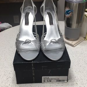 Steven by Steve Madden silver metallic heels